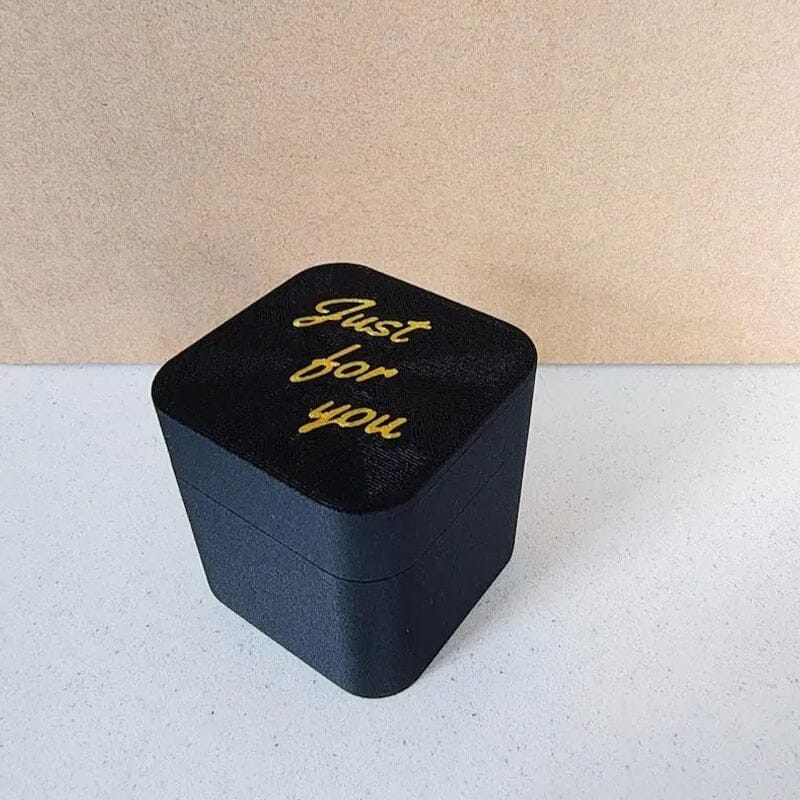 🎁NESLEMY™Bad Joke Gift - Middle Finger Box🖕
